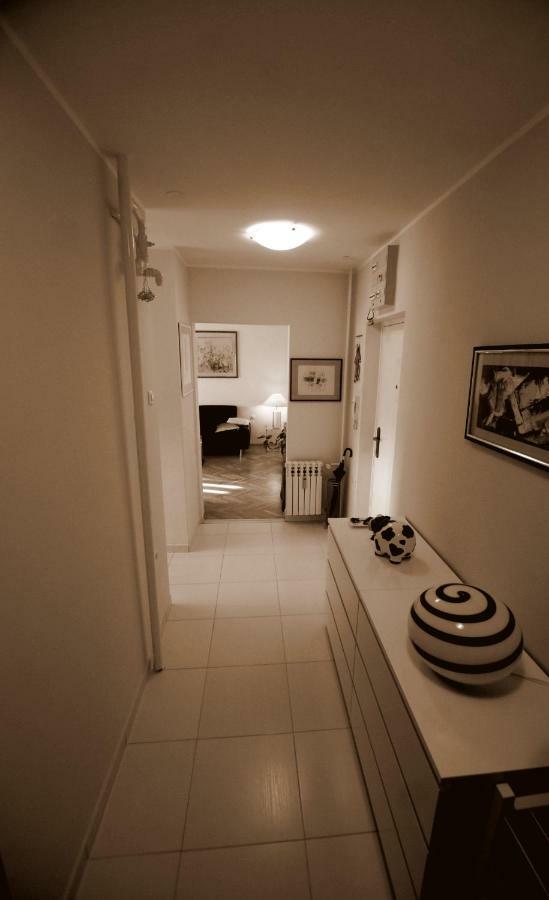 View Apartment *