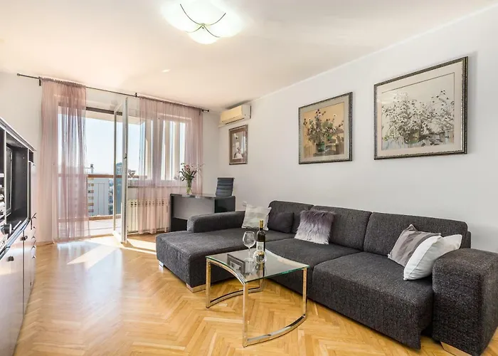 Apartment City View Rijeka